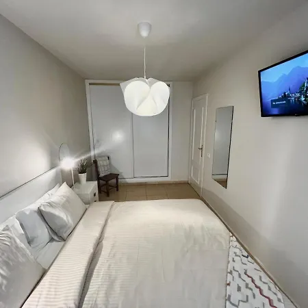 Cozy Carolina Ii